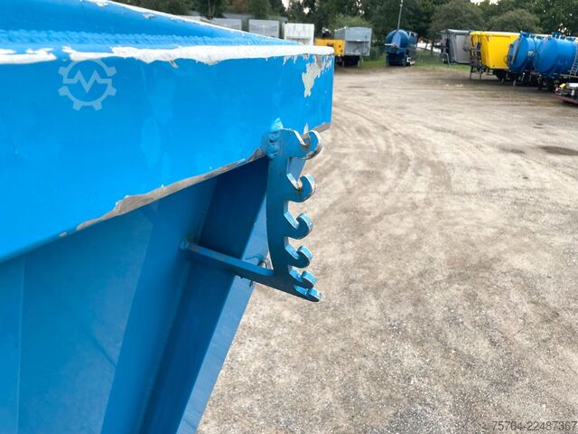 Tiptrailer KEMPF ca. 56m³ Kombikippauflieger /Schleuse/ 3 Kammern