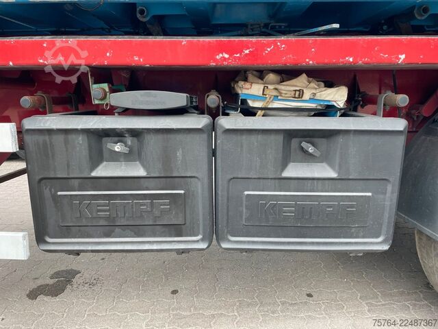 Tiptrailer KEMPF ca. 56m³ Kombikippauflieger /Schleuse/ 3 Kammern