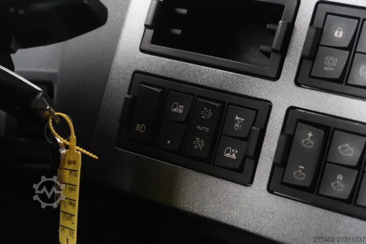 Standaard-SZM Renault T520 6x2/ RETARDER/ FULL AIR/ HYDRAULICS/ BOOGIE