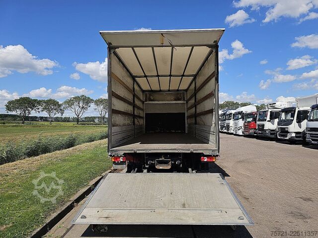 Skjutbar presenning RENAULT D 280-16 16T GVW