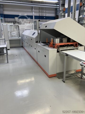 Estação de prensagem com forno contínuo