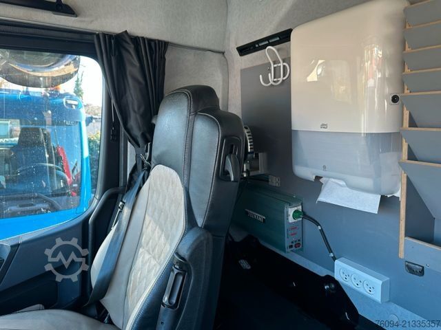 Teherautóra szerelt daru MERCEDES-BENZ Arocs 2548 6x4 ALLRAD KRAN 21m SEILWINDE