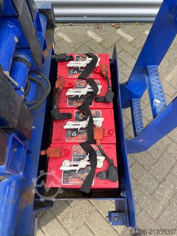 Podnośnik nożycowy Haulotte Compact 14 Hoogwerker Schaarhoogwerker