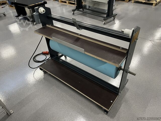 Automatisk tygupprullare för offsettryck Automatic cloth rewinder for offset printing machines Vliesstoff Kasper
