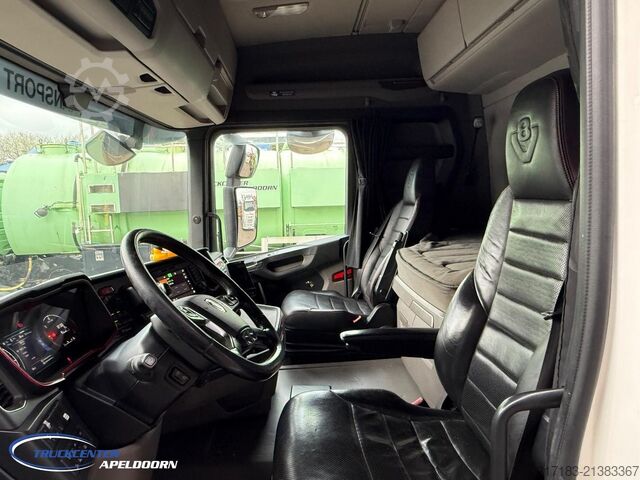 Chassis med førerhus Scania R580 V8 NGS Retarder, 9000 kg Vooras, PTO, 6x2