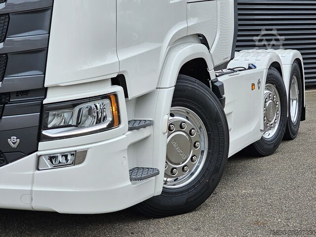 Standaard-SZM Scania S660 V8 6x2/4 / 2 x PTO / PARKING COOLER / FULL...