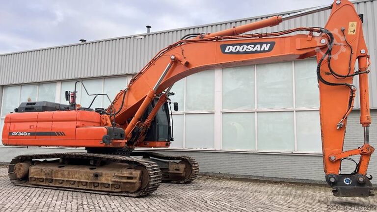 ερπυστριοφόρος εκσκαφέας Doosan DX 340 LC-3       2014