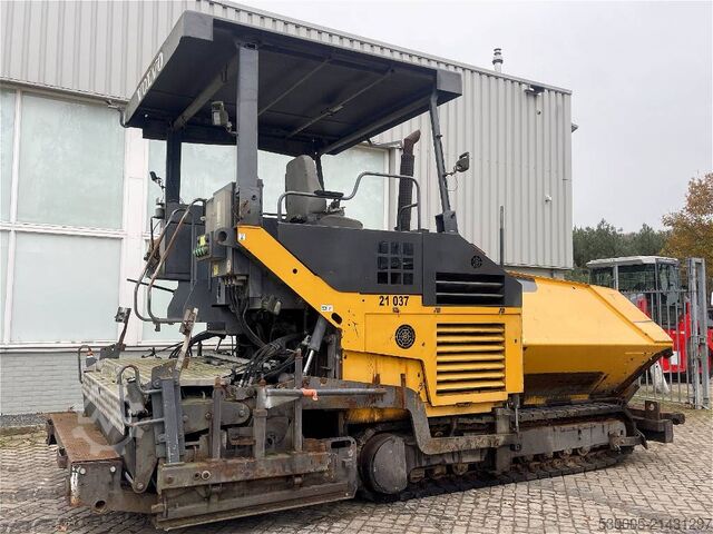 Układarka Volvo ABG 6820