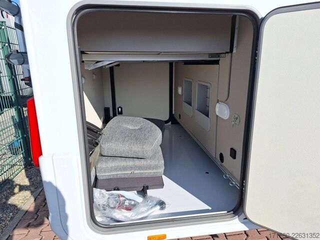Autocaravana semi-integrada BÜRSTNER Campeo TD 736