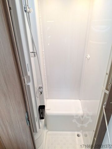 Autocaravana integral CARADO pro+ I 338 Dachklima, Automatik, TV-Paket
