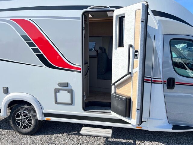 Autocaravana semi-integrada BÜRSTNER Campeo TD 691 G Winter/Safety/Automatik