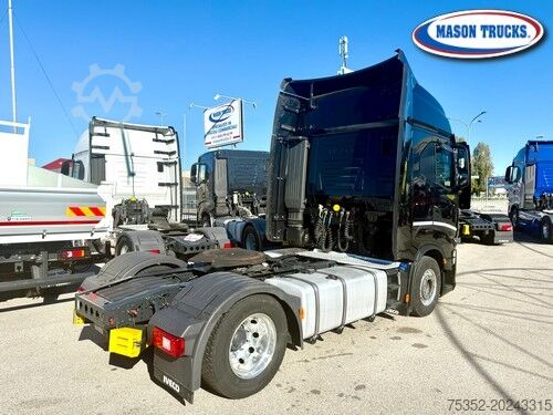 Tractora de carretera estándar Iveco S-Way 530