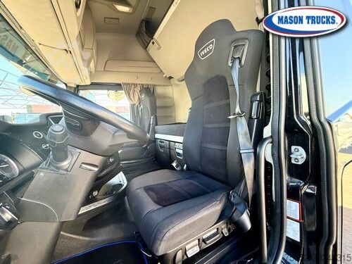 Tractora de carretera estándar Iveco S-Way 530