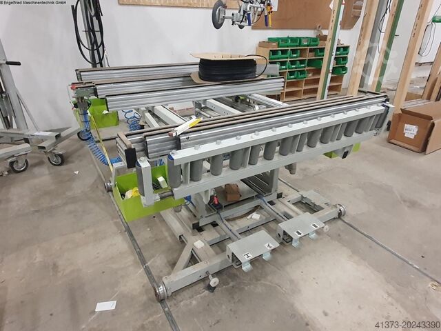 Bağlantı parçaları merkezi RUCHSER Endmontagelinie_assembly line