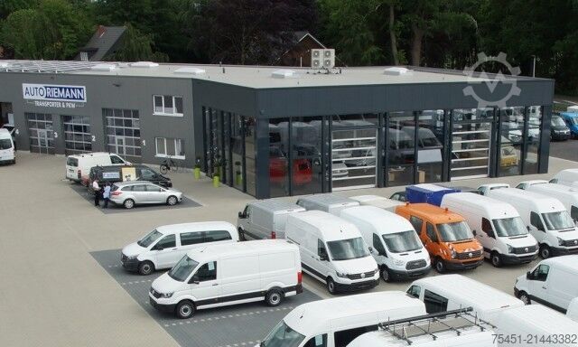 Pick-up van VW Crafter 35 Doka Pritsche L4 AHK Heckfenster PDC