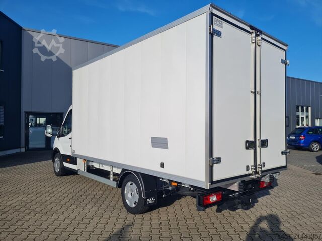 Furgão fechado Ford Transit 350 Koffer TDCi L4 Trend Kamera AHK Klima