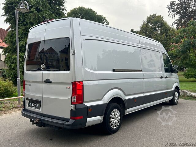 Hög tak skåpbil VW CRAFTER LANG HOCH ACC NAVI SPURHALTE. STANDHZG