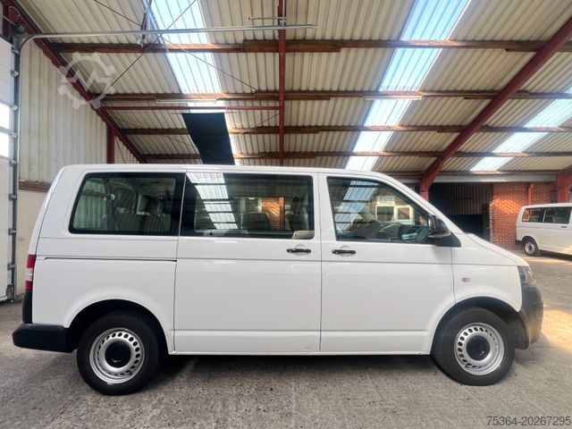 Minibus VOLKSWAGEN T5 Kombi 2.0 Tdi L1H1 9 Sitze Engine Broken