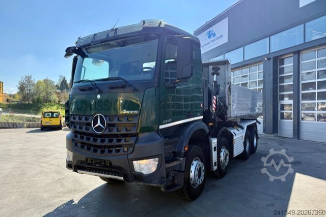 Kiepwagen MERCEDES-BENZ Arocs 3243 8x4 Hiab 166-4