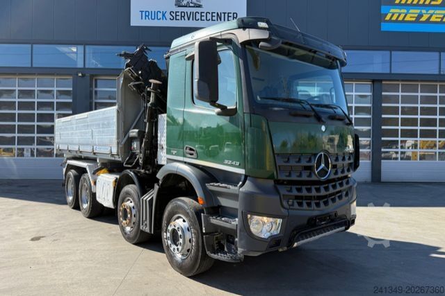 Kiepwagen MERCEDES-BENZ Arocs 3243 8x4 Hiab 166-4