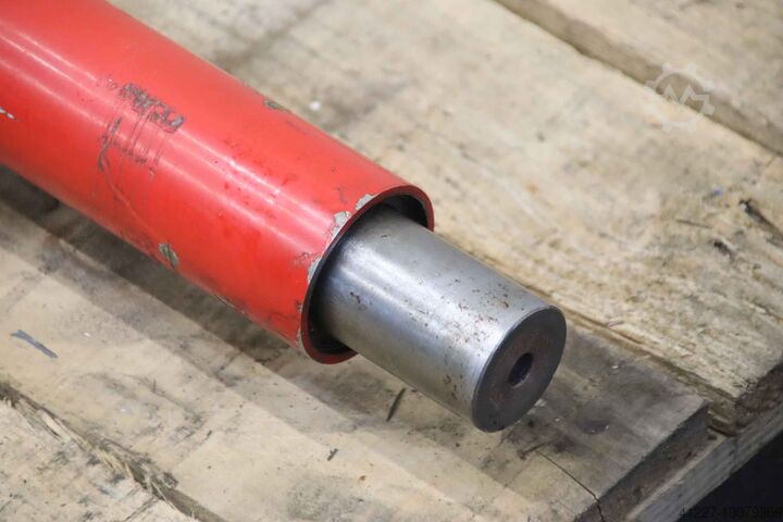 Hydraulische cilinder unbekannt Hub 1700 mm
