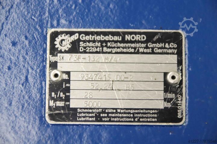 Tocătorul cu arbore dublu MOCO AZ11