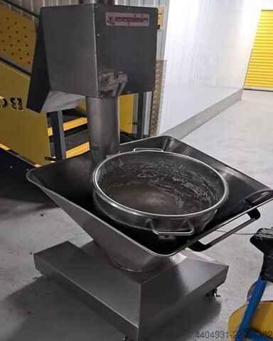 Gebruikte bloemzeefmachine 50 kg/min CAPLAIN TF 50K
