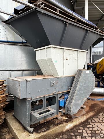 Jednohřídelový drtič Nazzareno K700