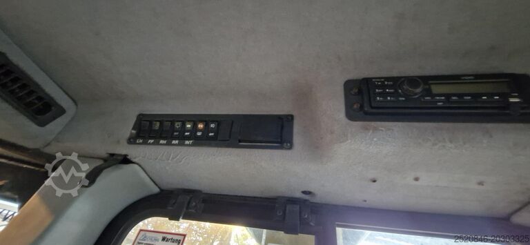 Escavatore cingolato Komatsu D61PX-15