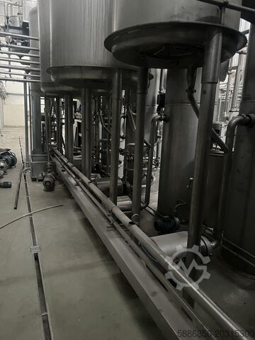 Evaporation station for apple concentrate