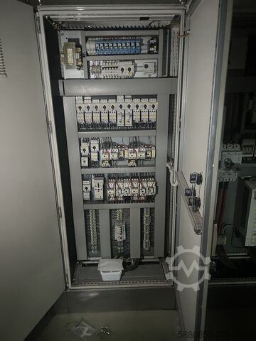 Evaporation station for apple concentrate