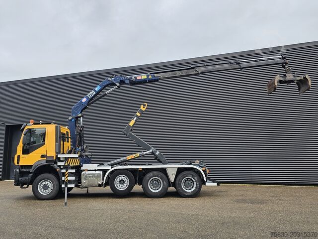 Sistem ruku kuke Iveco TRAKKER 380 8X6 / EURO 6 / CRANE + HOOKLIFT