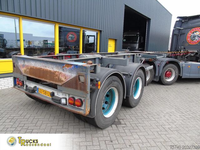 Container transportation TR'AX 2 AXLE + 20FT