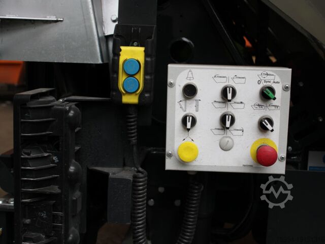 Müllwagen Isuzu M55e Elektro / Nanos 5e