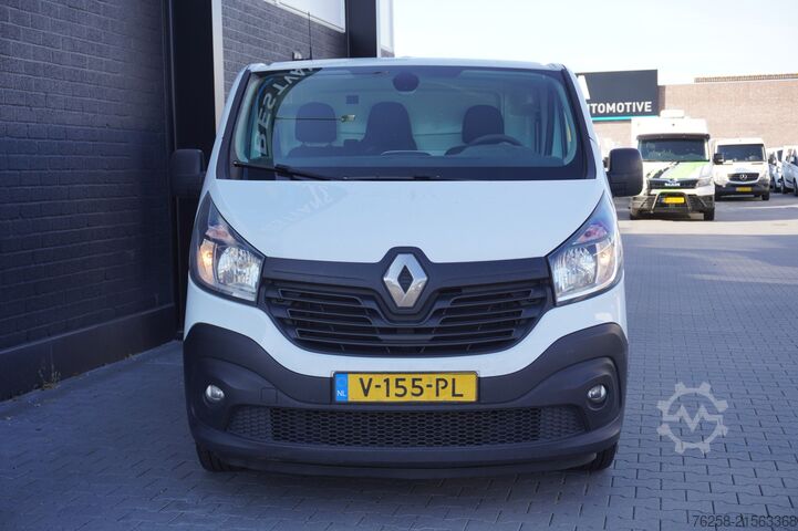 Delivery van Renault Trafic 1.6 dCi 125PK EURO 6 - Airco - Navi - Cr...