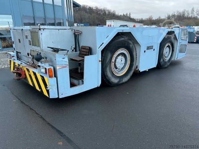 Spezial-LKW  Schopf  F 356 Flugzeugschlepper