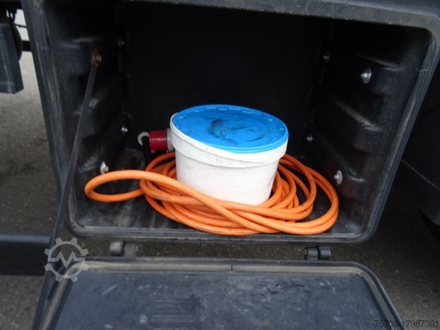 Standard SZM MERCEDES-BENZ 1840 Antos*Kühlzug*gelenkt*11,9m*LBW*Frigoblock