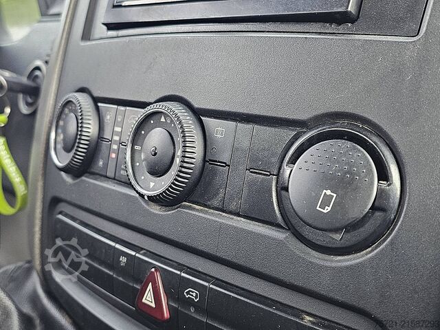 Lastplattform MERCEDES-BENZ SPRINTER 511  Open-Laadbak