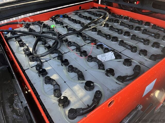 Elektrische vorkheftruck met 4 wielen Linde E50HL-01