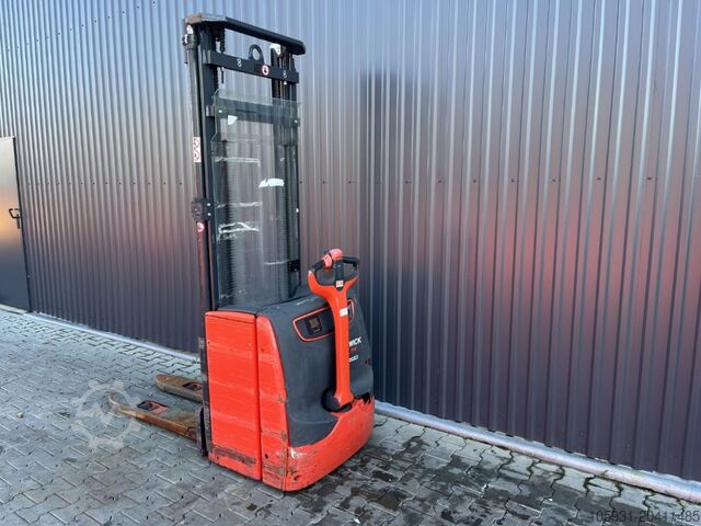 Στοίβαξη πεζών Linde L14