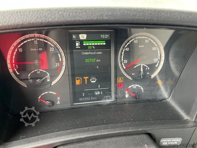 Standardni SZM Scania R580 4x2 King of Road Leder Full Air