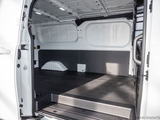 Minibus Maxus eDELIVER 7 KA ALLRAD L2H1 88 kW/h Klima Kamer