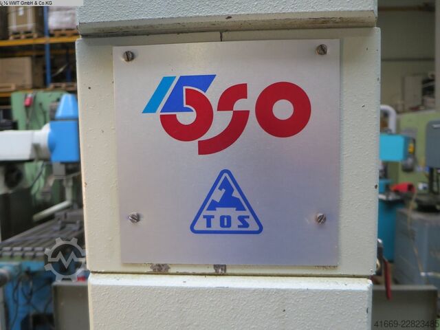 Tool Room Milling Machine - Universal TOS FV 30 CNC