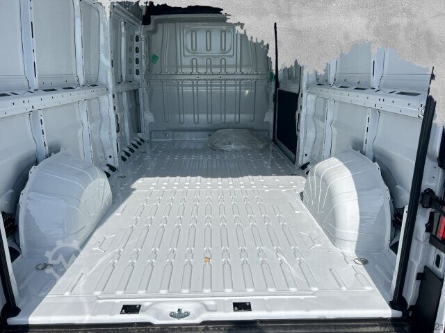 Bestelwagen Peugeot Boxer Kasten 335 L3H2 HDi 165 *Spurassistent* *Notbrems-Assistent* *Einparkhilfe hinten*