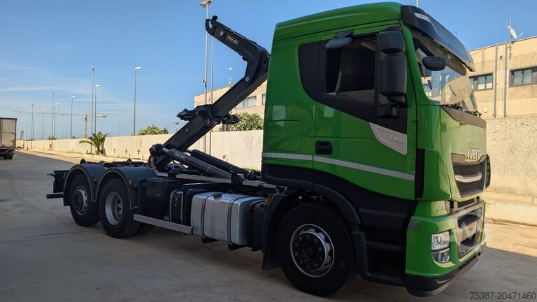 ανυψωτικό φορτηγό με γάντζο IVECO Stralis AS