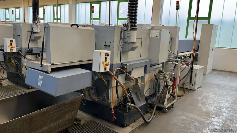 Automatický tyčový soustruh STAR Micronics SR-32J