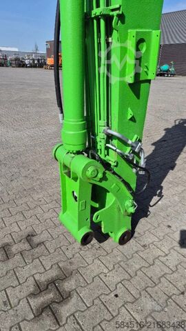 Material handler Sennebogen 818ME