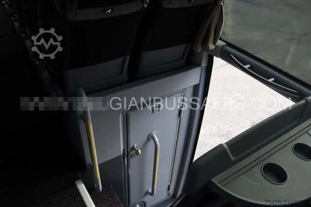 Autobus granturismo MAN Lion's Coach R10 / R07 / Tourismo / 13.1m / USB...