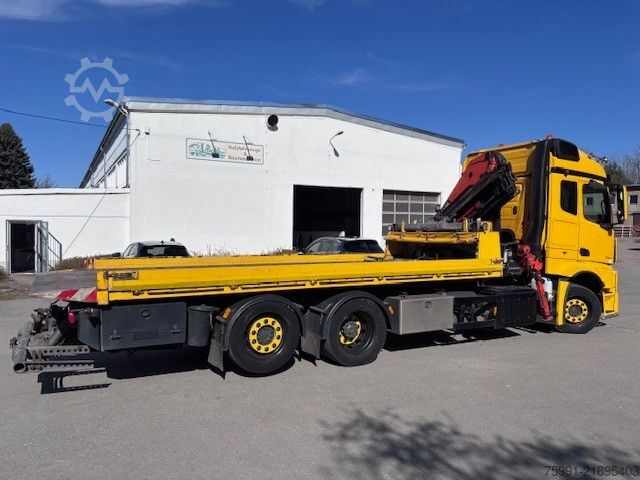 Autómentő MERCEDES-BENZ Actros 4 Abschleppwagen mit Kran