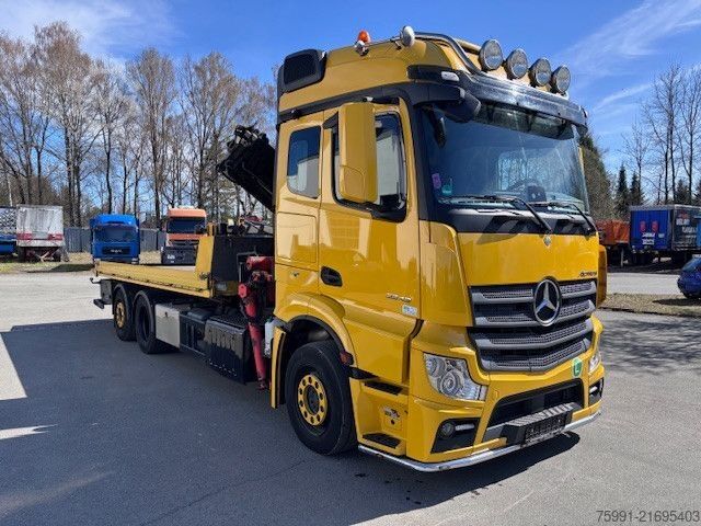 Autómentő MERCEDES-BENZ Actros 4 Abschleppwagen mit Kran